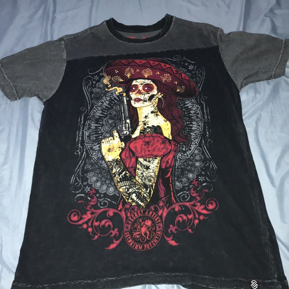 T-shirt